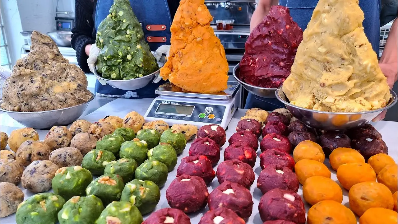 How to make Levain Cookies with lots of good ingredients, chocolate, Oreo, red velvet - Korean food